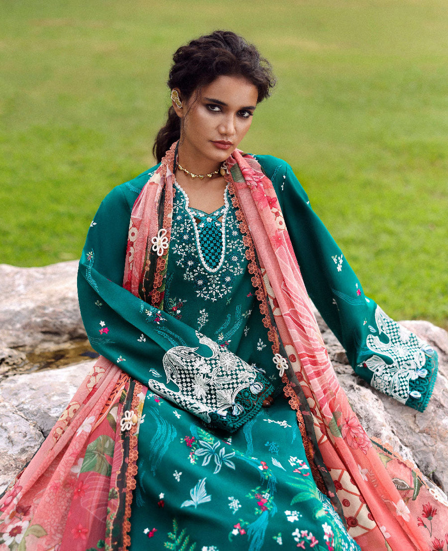 Republic WomensWear Lilas Embroidered Lawn Unstitched 3Pc Suit D-4A ZIVA