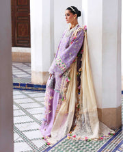 Republic WomensWear Reine Embroidered Lawn Unstitched 3Pc Suit D-5B Licci