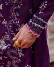 Republic WomensWear Lilas Embroidered Lawn Unstitched 3Pc Suit D-6A OLYRA