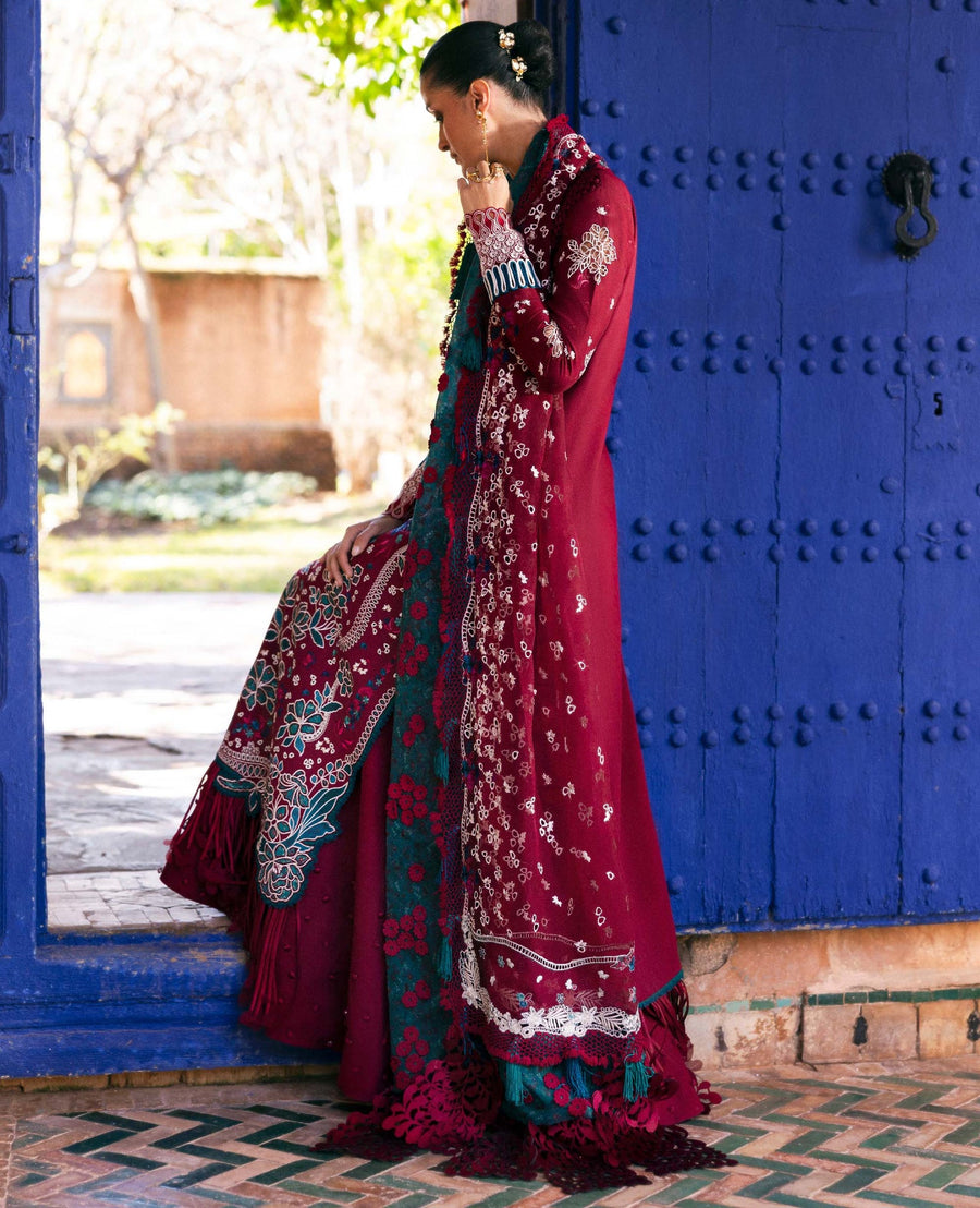 Republic WomensWear Reine Embroidered Lawn Unstitched 3Pc Suit D-7A Eden