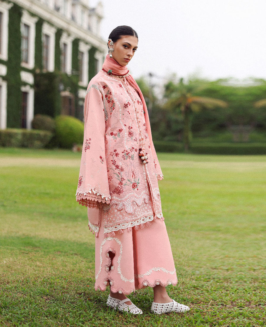 Republic WomensWear Lilas Embroidered Lawn Unstitched 3Pc Suit D-7A VAYRA