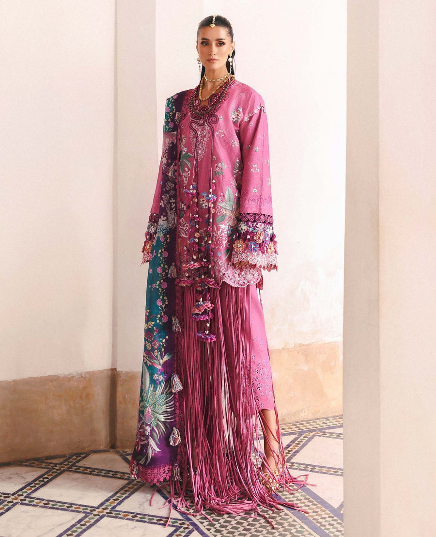 Republic WomensWear Reine Embroidered Lawn Unstitched 3Pc Suit D-8A Aria