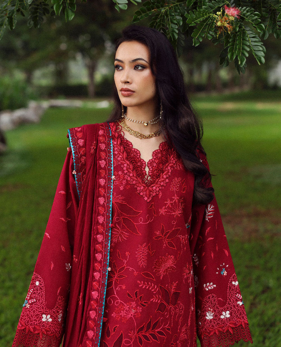 Republic WomensWear Lilas Embroidered Lawn Unstitched 3Pc Suit D-8A ISARA