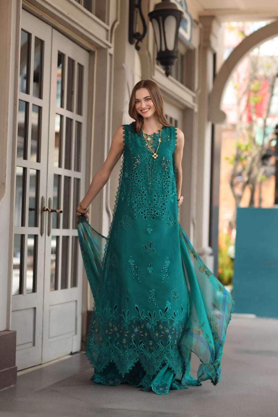 Noor by Saadia Asad Luxe Chikankari Unstitched Lawn 3Pc Suit D-01 Malachite Green