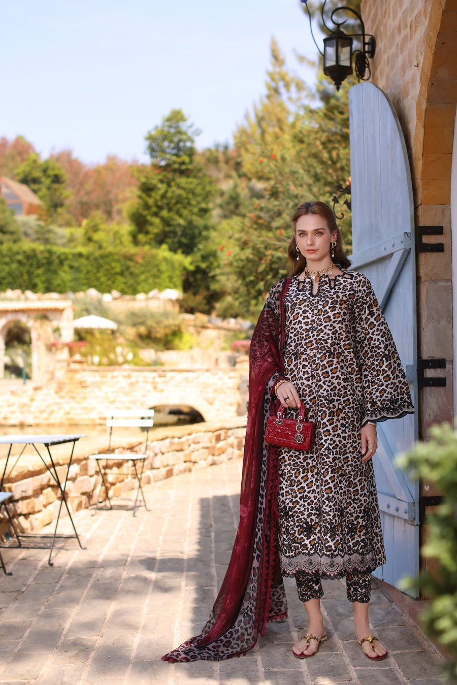 Noor by Saadia Asad Luxe Chikankari Unstitched Lawn 3Pc Suit D2-B