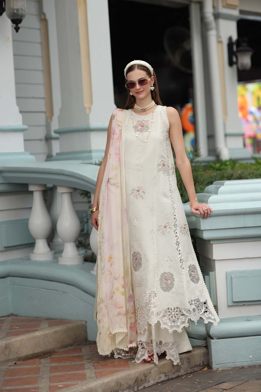 Noor by Saadia Asad Luxe Chikankari Unstitched Lawn 3Pc Suit D-02 Pearl Ivory