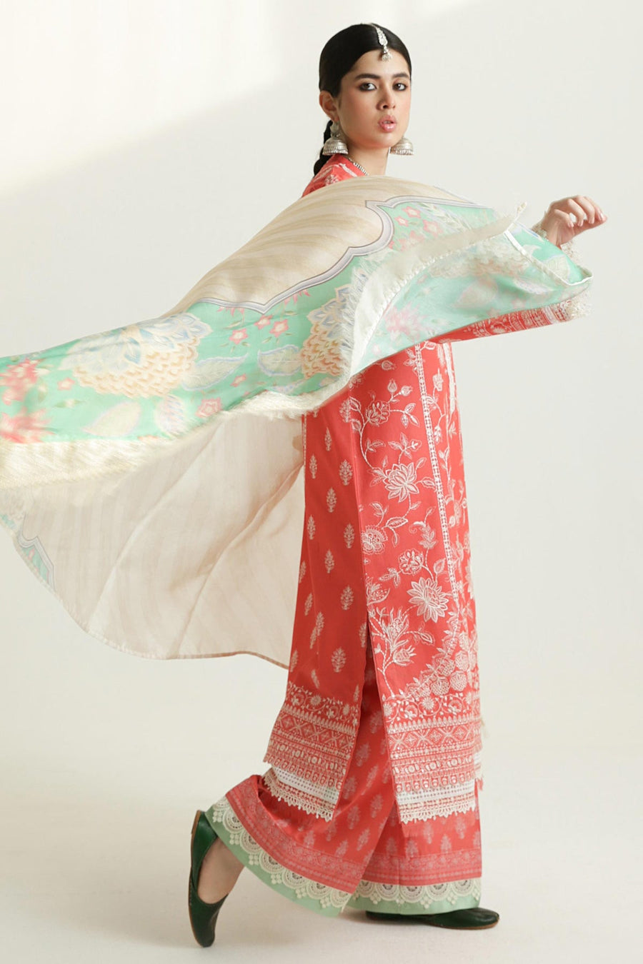 Zara Shahjahan Embroidered Luxury Lawn Unstitched 3Pc Suit D-01A MAHI