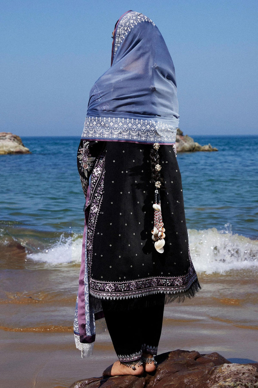 Zara Shahjahan Embroidered Luxury Lawn Unstitched 3Pc Suit D-04B SIFFA