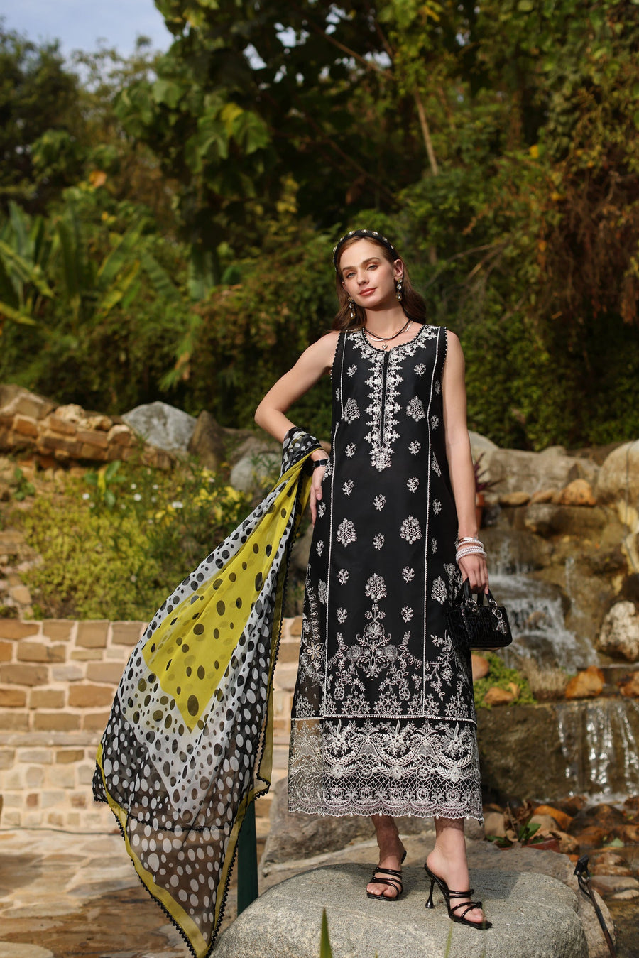 Noor by Saadia Asad Luxe Chikankari Unstitched Lawn 3Pc Suit D3-B