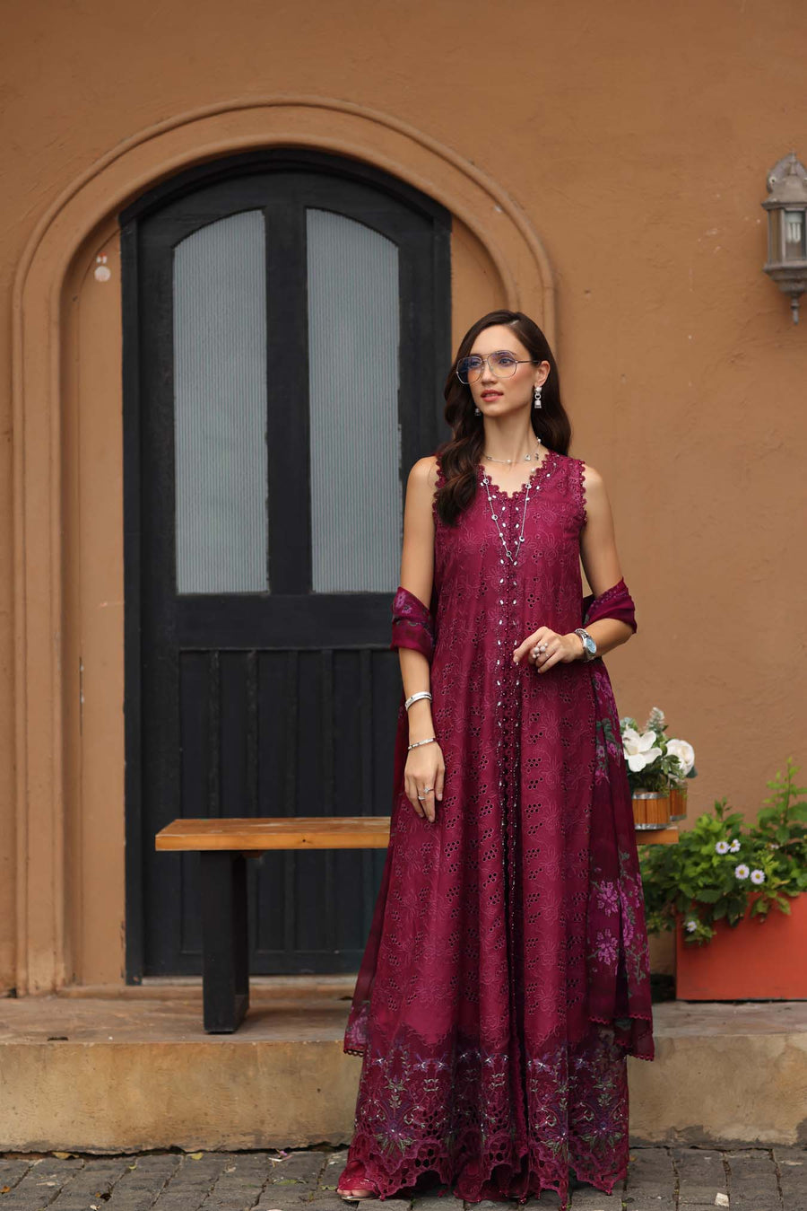 Noor by Saadia Asad Luxury Eid Schiffli Laserkari Unstitched Suit D4 -Fuchia Élégance