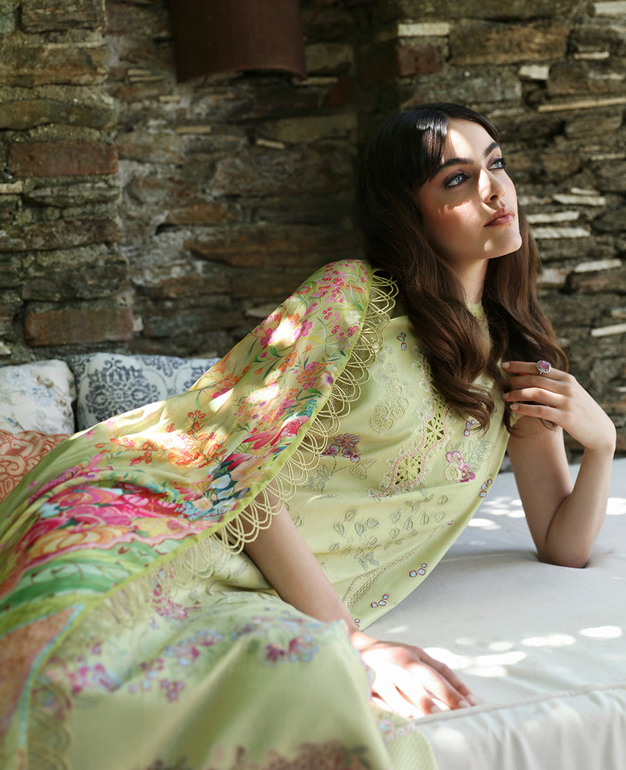 Aylin By Republic WomensWear Embroidered Lawn Unstitched 3Pc Suit D5-A Lunara