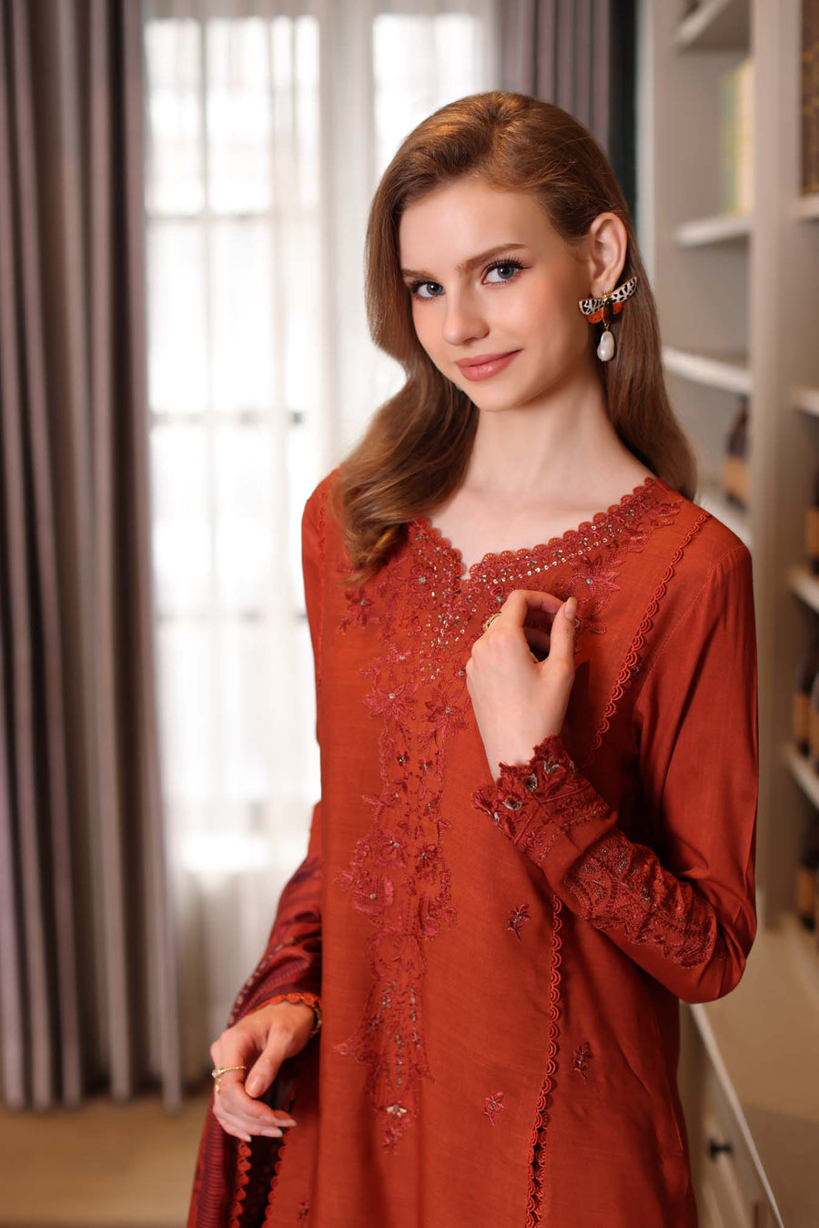 Noor by Saadia Asad Embroidered Linen Unstitched 3Pc Suit D-05A