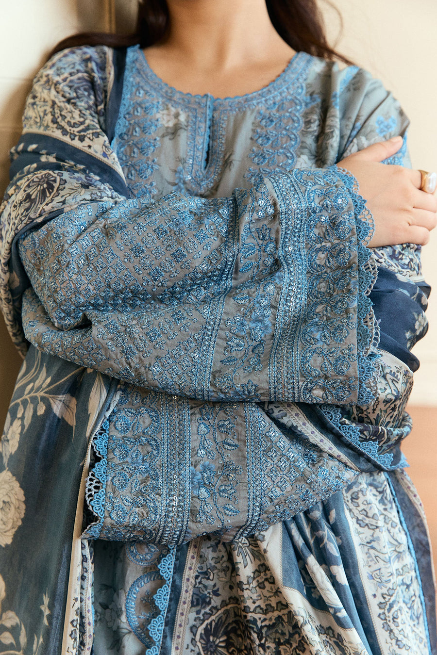 Coco by Zara Shahjahan Embroidered Lawn Unstitched 3Pc Suit D-06 FLEURON