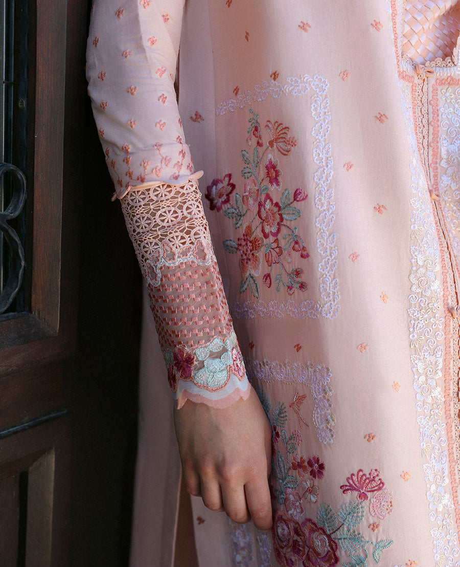 Aylin By Republic WomensWear Embroidered Lawn Unstitched 3Pc Suit D6-A Cemile