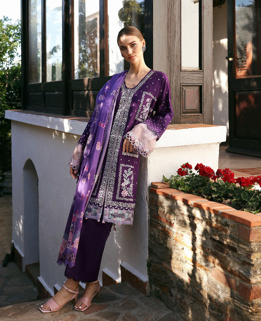 Aylin By Republic WomensWear Embroidered Lawn Unstitched 3Pc Suit D6-B Cemile