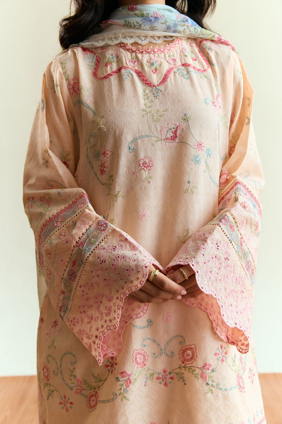 Coco by Zara Shahjahan Embroidered Lawn Unstitched 3Pc Suit D-07 LUMEN