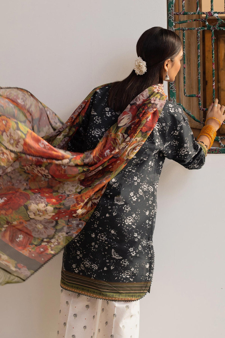 Coco by Zara Shahjahan Printed Lawn Unstitched 3Pc Suit D-07 AFSANA