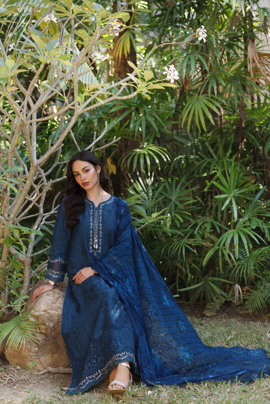 Noor by Saadia Asad Eid Luxury Handwork Laserkari Unstitched 3Pc Suit D-07B