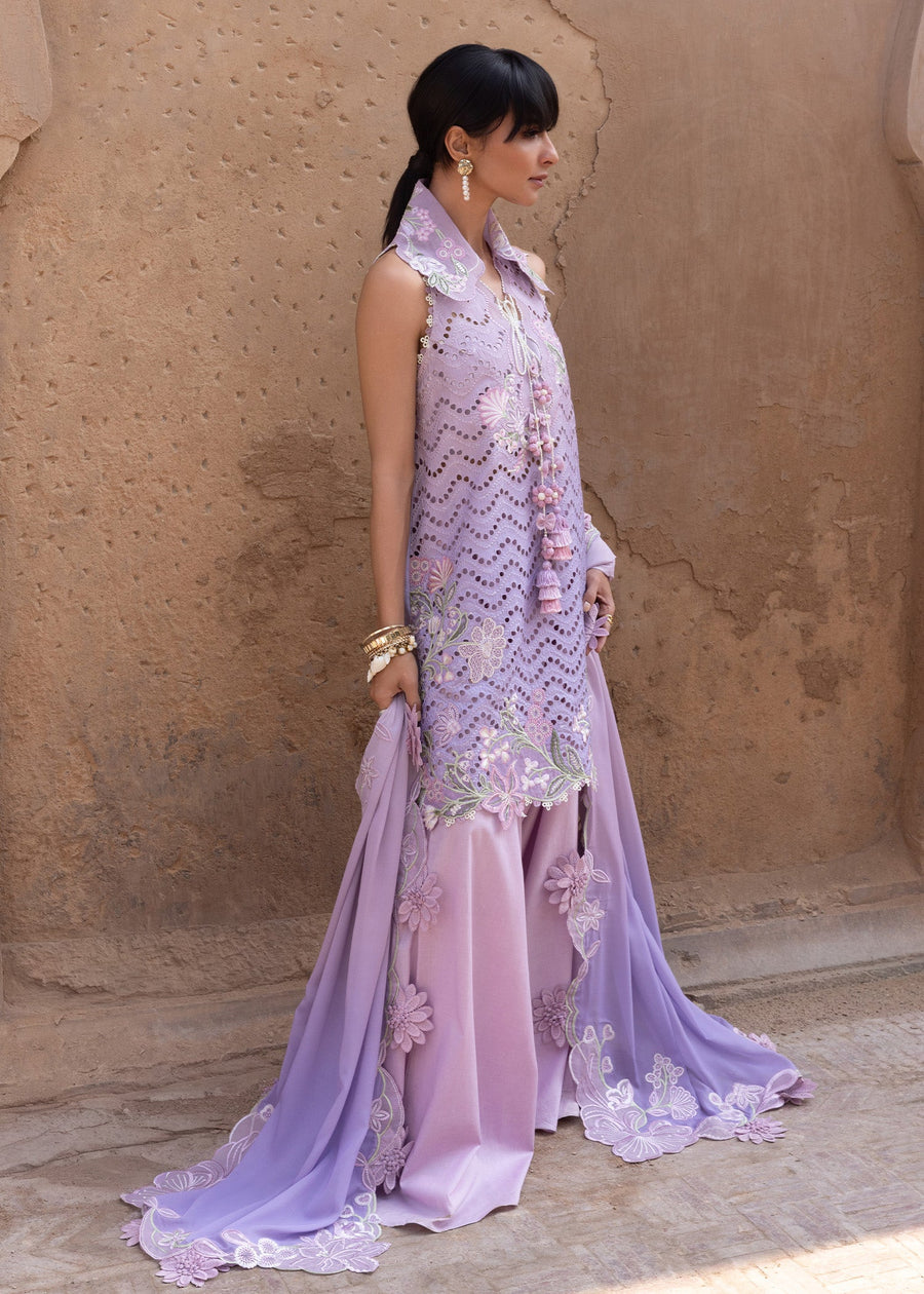 Crimson Flow Embroidered Lawn Unstitched 3Pc Suit D-8B OMBRE LOVE