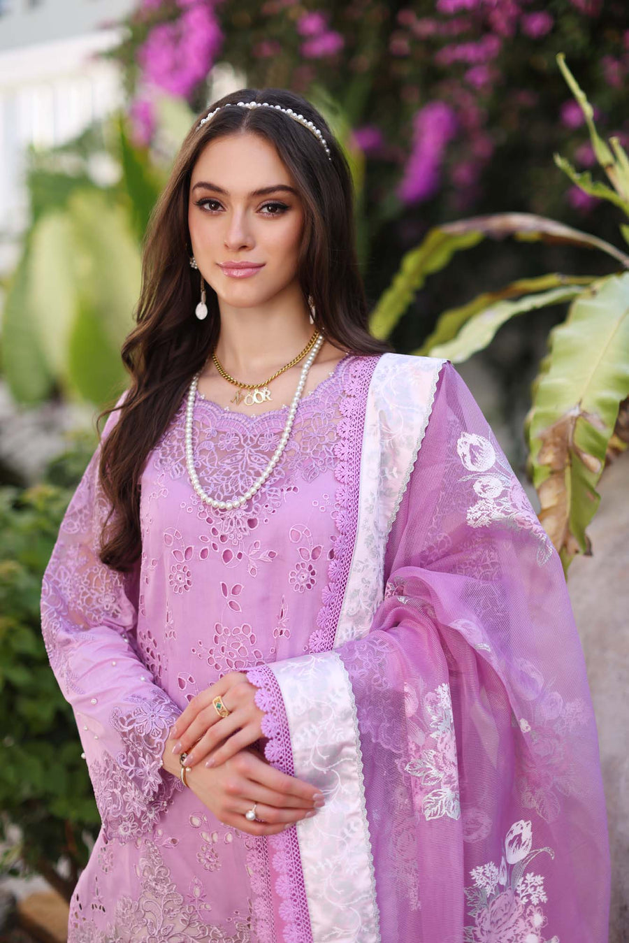 Noor by Saadia Asad Luxury Chikankari Lawn Unstitched 3Pc Suit D-09A