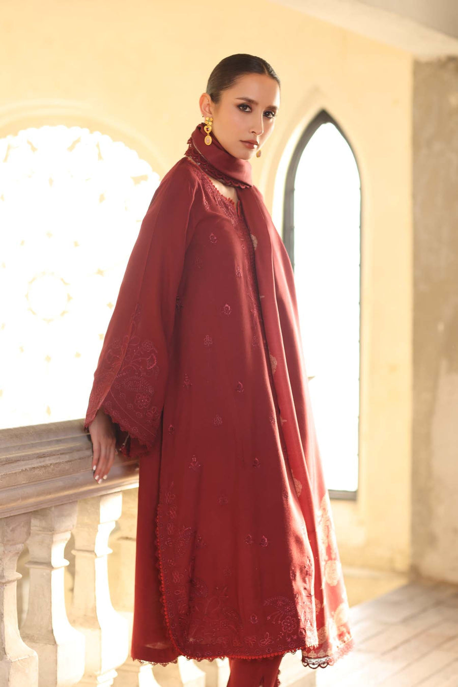 Noor by Saadia Asad Embroidered Linen Unstitched 3Pc Suit D-09B