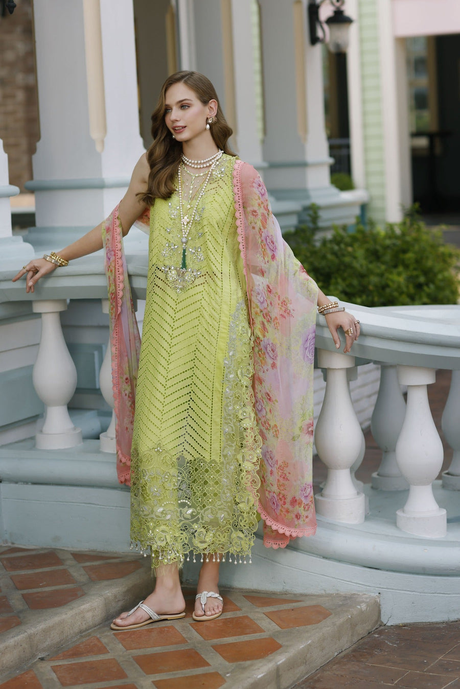 Noor by Saadia Asad Embroidered Lawn Unstitched 3Pc Suit D-09 Livia