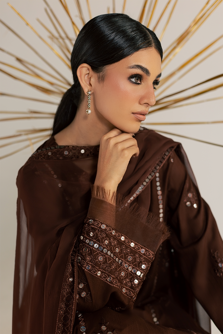 Daria Exclusive Embroidered Viscose Unstitched 3Pc Suit DA-145