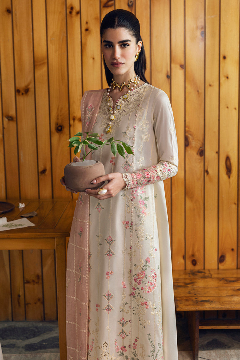 Qalamkar Qlinekari Embroidered Lawn Unstitched 3Pc Suit DC-07 Tyrah