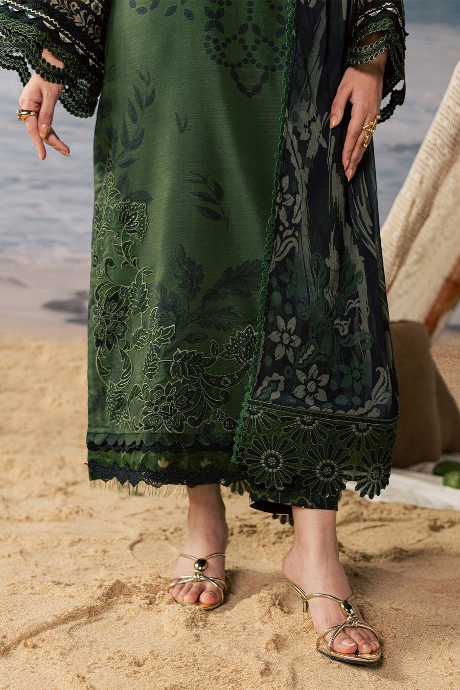 Nureh Daily Delight Embroidered Viscose Slub Unstitched 3Pc Suit DD-41