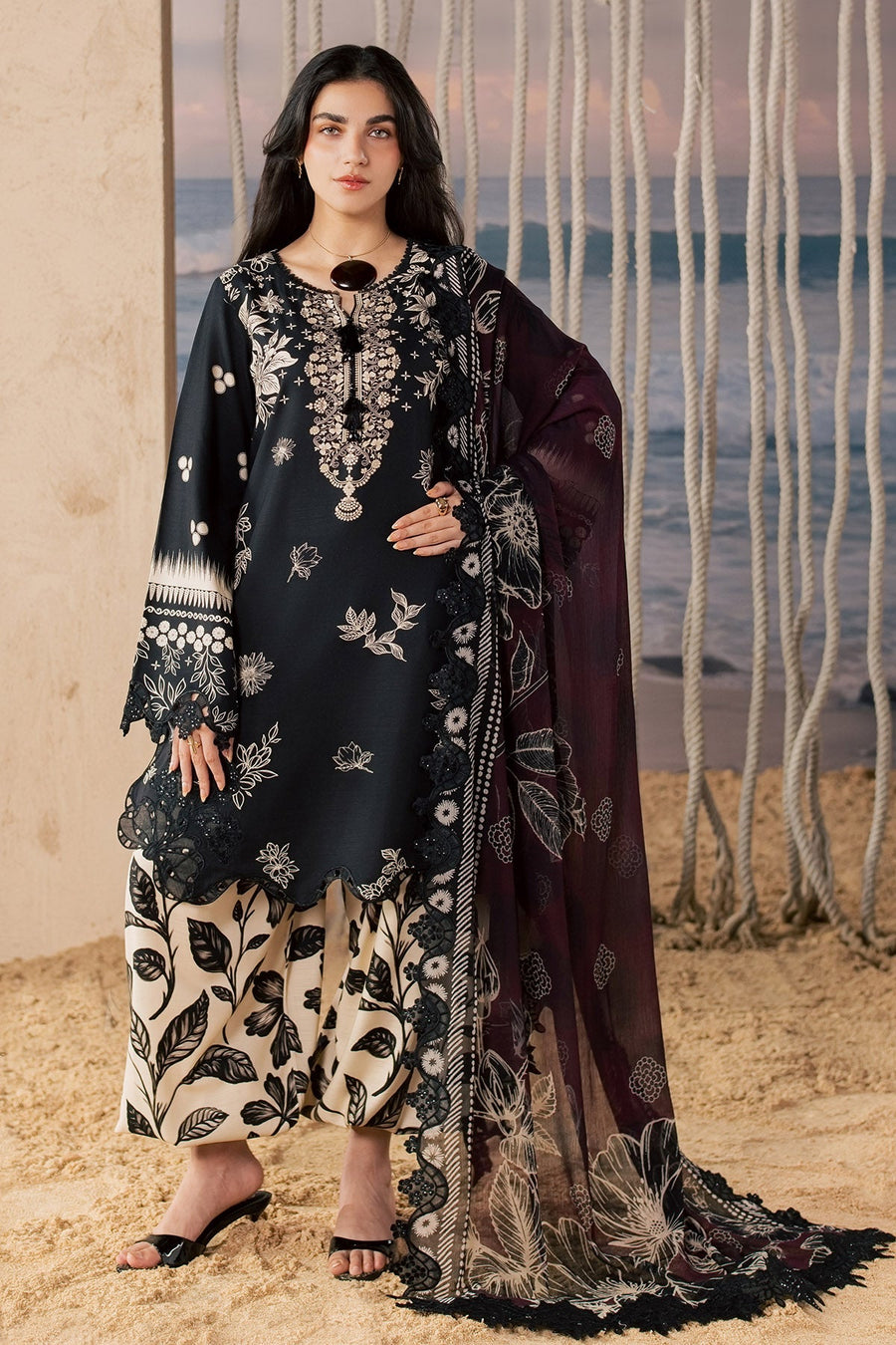 Nureh Daily Delight Embroidered Viscose Slub Unstitched 3Pc Suit DD-43