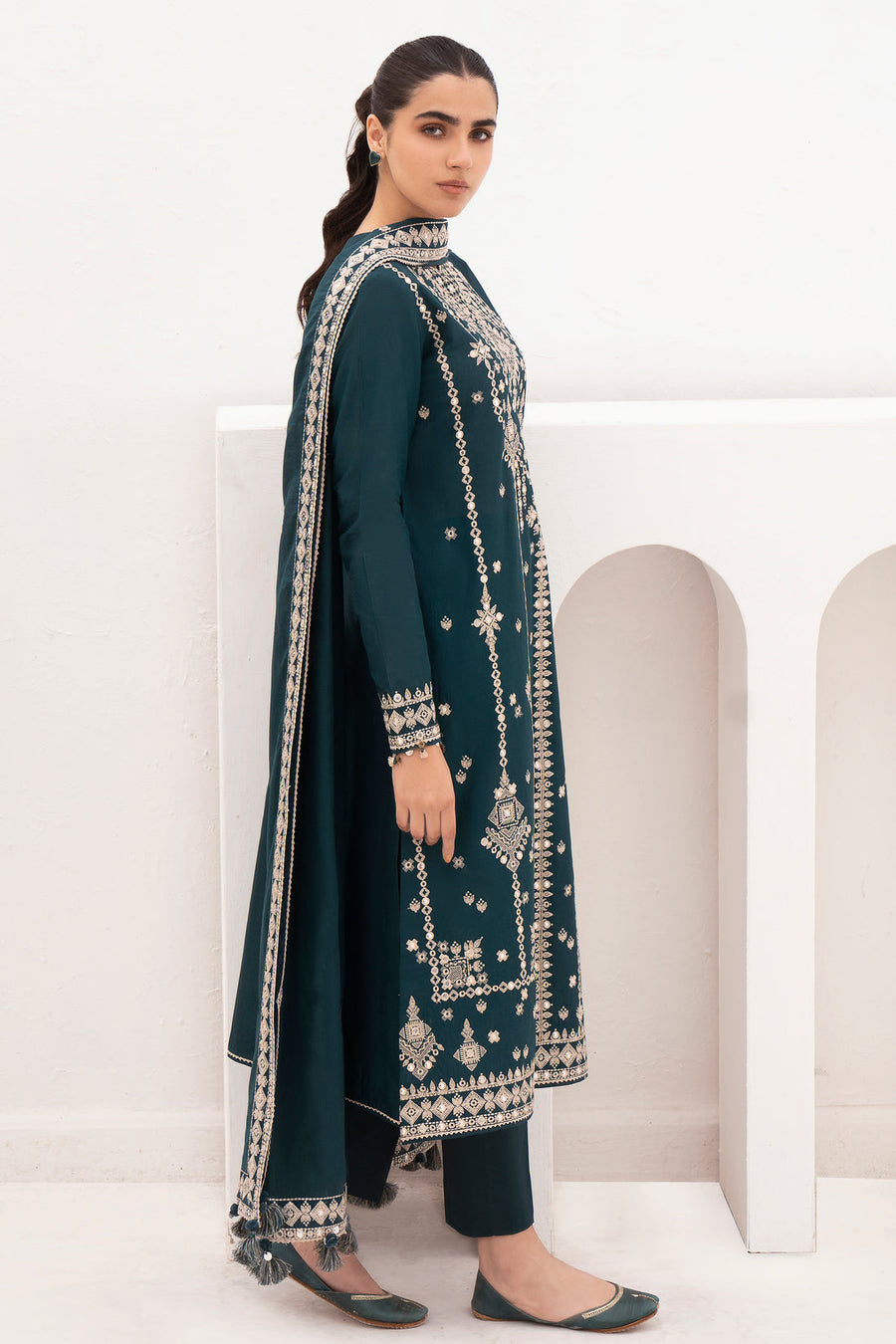 Delia by Jazmin Summer Embroidered Lawn Unstitched 3Pc Suit D-04