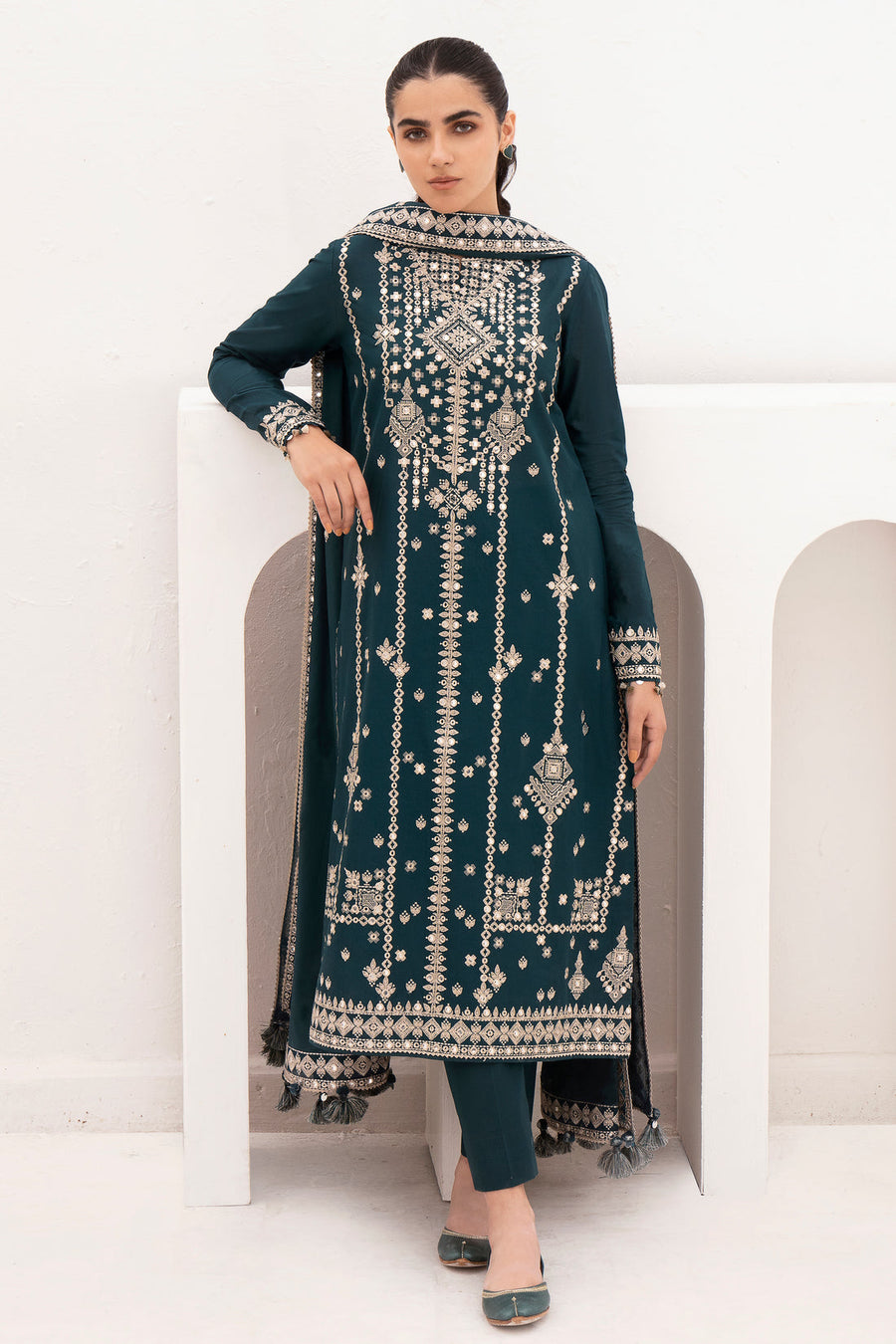 Delia by Jazmin Summer Embroidered Lawn Unstitched 3Pc Suit D-04