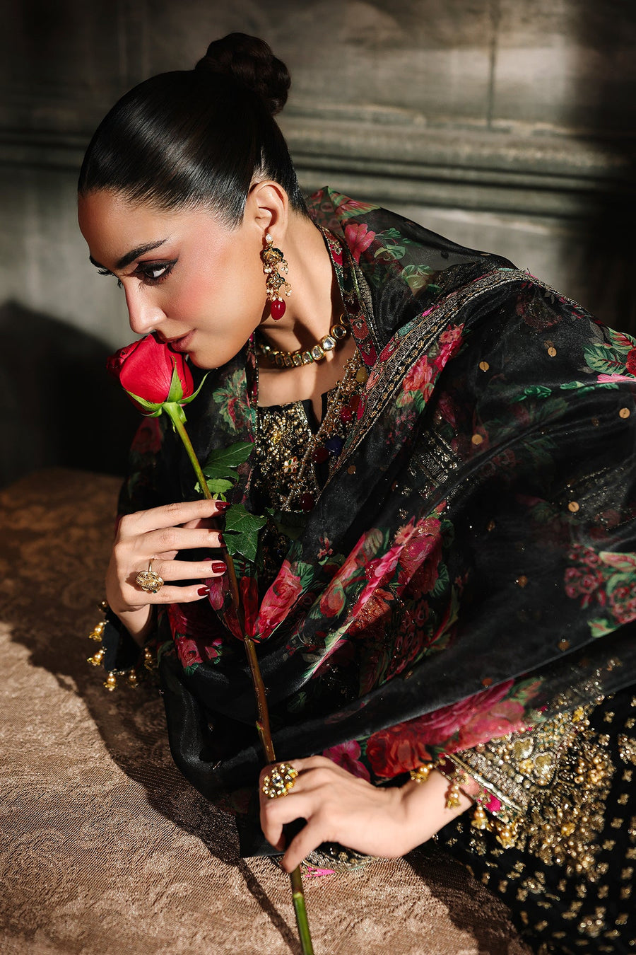 Charizma Dastan-e-Jashan Luxury Chiffon Unstitched 3Pc Suit DJW5-05