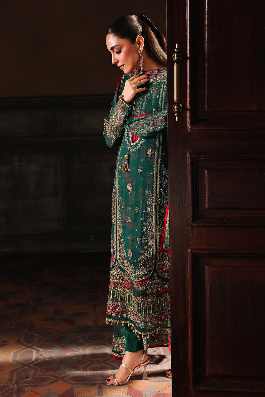 Charizma Dastan-e-Jashan Luxury Chiffon Unstitched 3Pc Suit DJW5-06