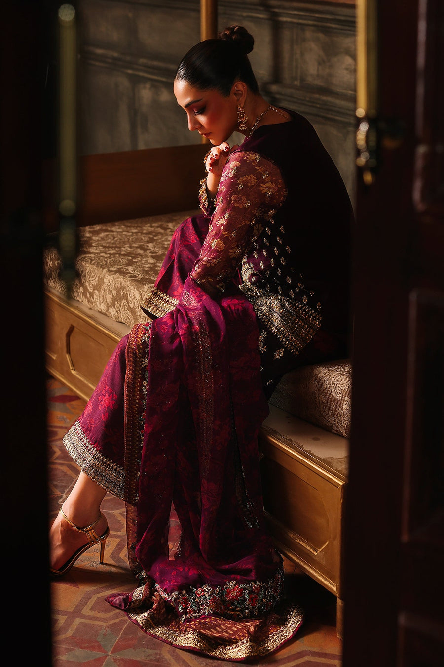 Charizma Dastan-e-Jashan Luxury Chiffon Unstitched 3Pc Suit DJW5-07