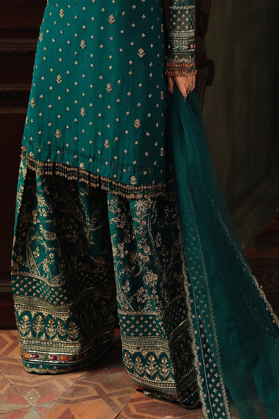 Charizma Dastan-e-Jashan Luxury Chiffon Unstitched 3Pc Suit DJW5-12