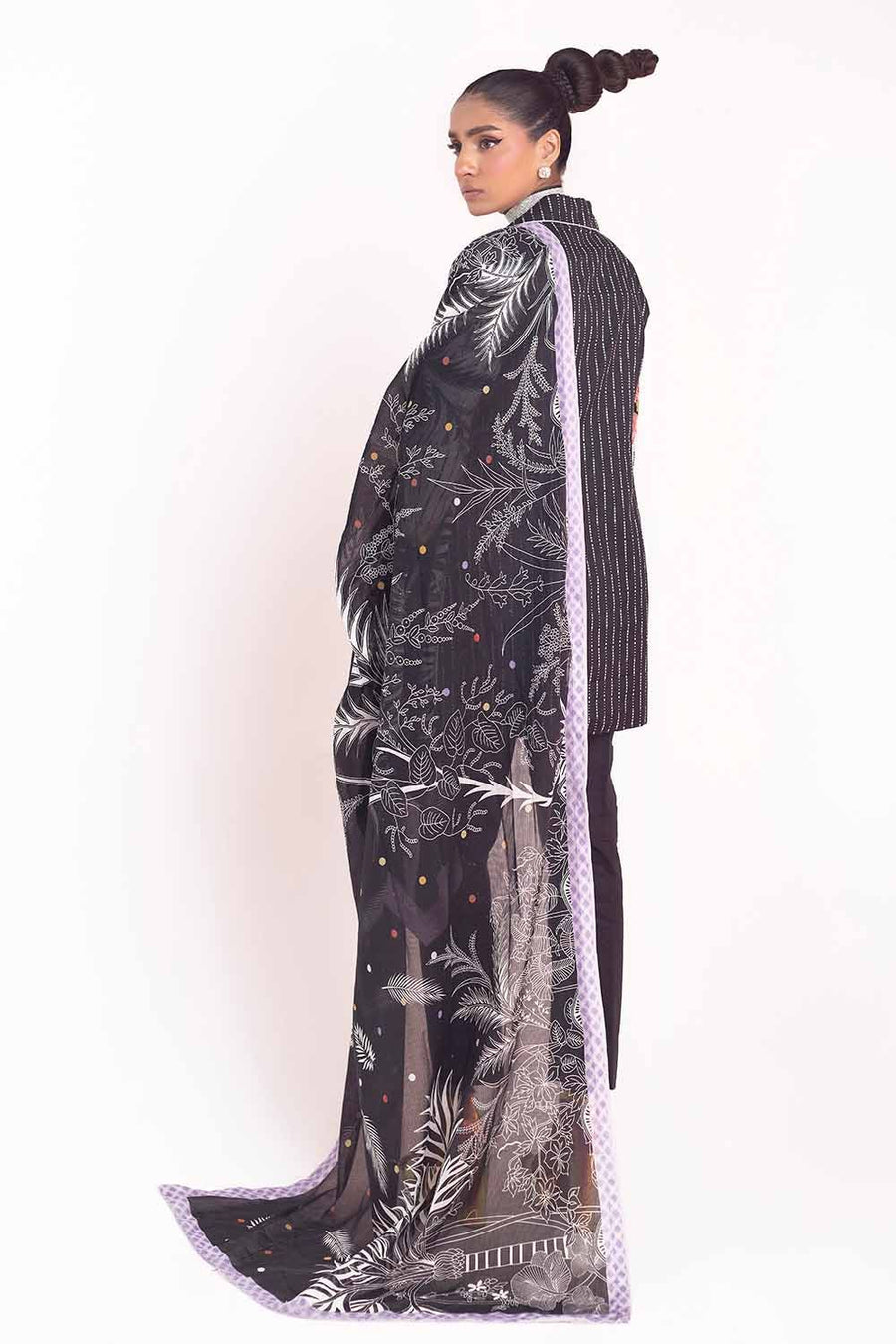 Gul Ahmed Printed Lawn Unstitched 3Pc Suit DN-42031