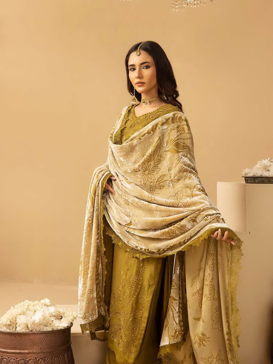 Dastaan by Riaz Arts Embroidered Leather Peach 3Pc Suit DS-18