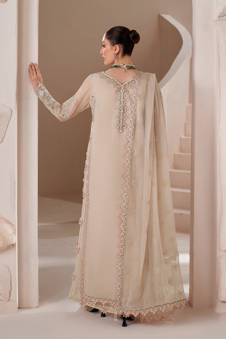 Threads by Alizeh Embroidered Chiffon Unstitched 3Pc Suit AF-BDHG-5037-Niora