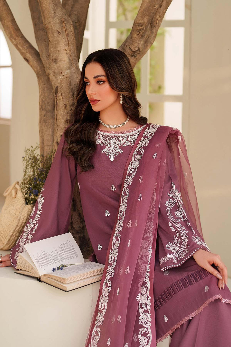 Zarif Exclusive Tabeer Embroidered Raw Silk Unstitched 3Pc Suit D-08 Sung