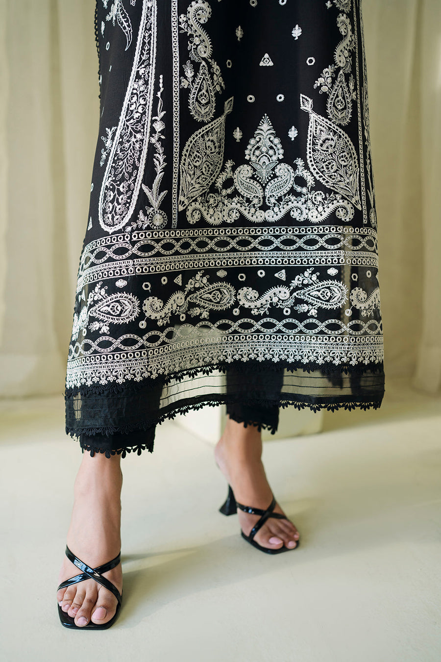 Neeshay Monochrome Embroidered Lawn Unstitched 3Pc Suit - Elysian