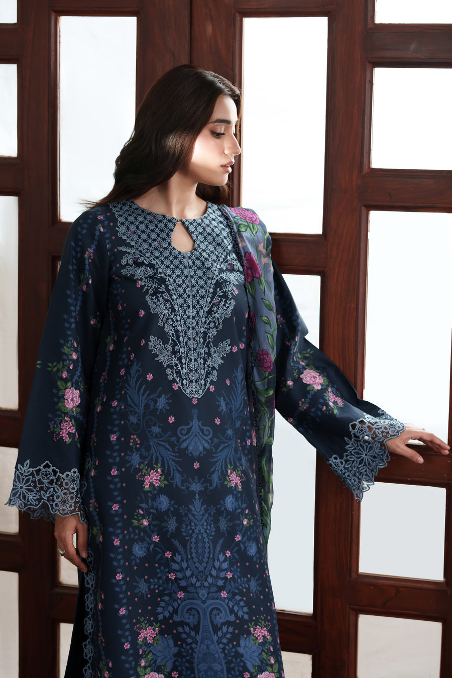 Neeshay Summer Lines Embroidered Lawn Unstitched 3Pc Suit - NOIRELLE