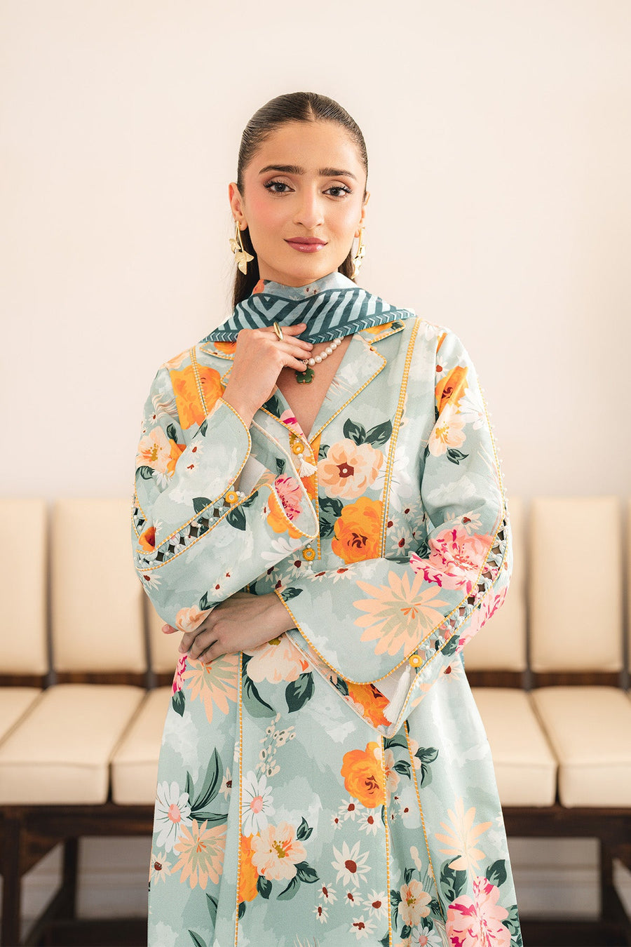 Alizeh Fashion Essentials Printed Lawn Unstitched 3Pc Suit AF-PL-6060