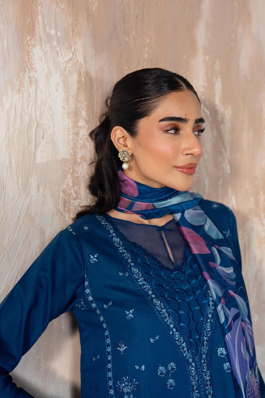 Neeshay Summer Edit Printed Lawn Ready to Wear 3Pc Suit - Aquelle