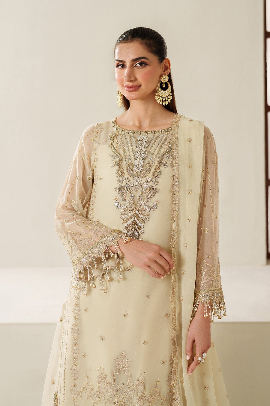 Alizeh Reena Embroidered Chiffon Unstitched 3Pc Suit AF-HM-4052-Parnoor