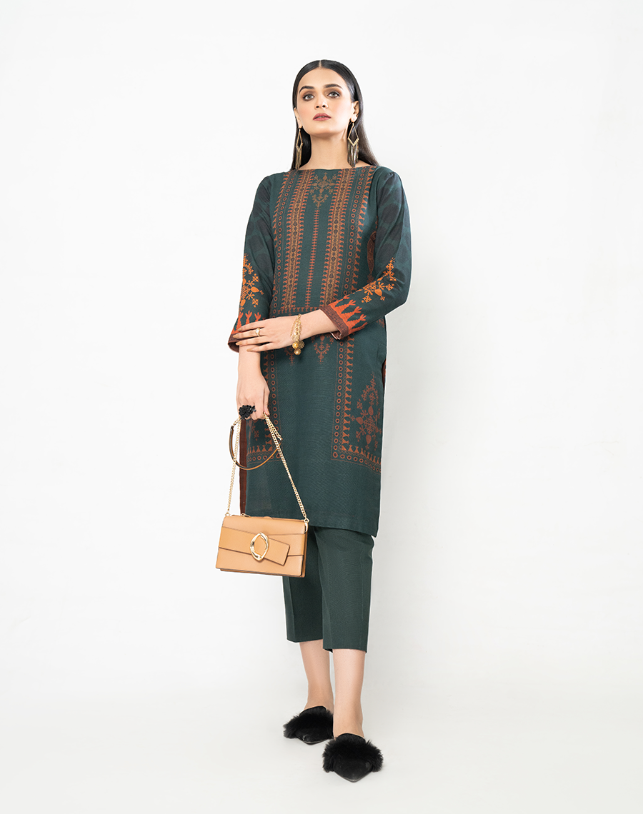 Hemstitch Winter Pret 2 Piece Printed Khaddar Suit WP-04 Emily
