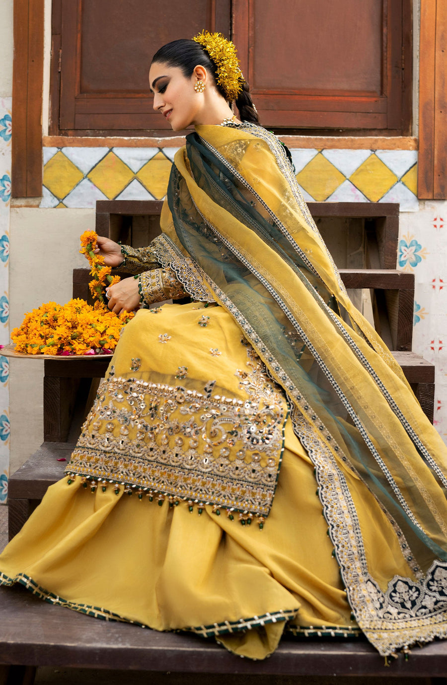Zarin by Eleshia Unstitched Embroidered Organza 3Pc Suit D-05 Oriana