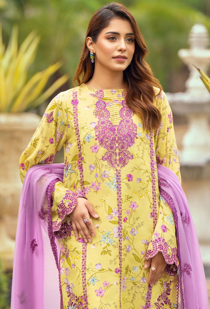 Diva by Humdum Embroidered Karandi Unstitched 3Pc Suit D-09