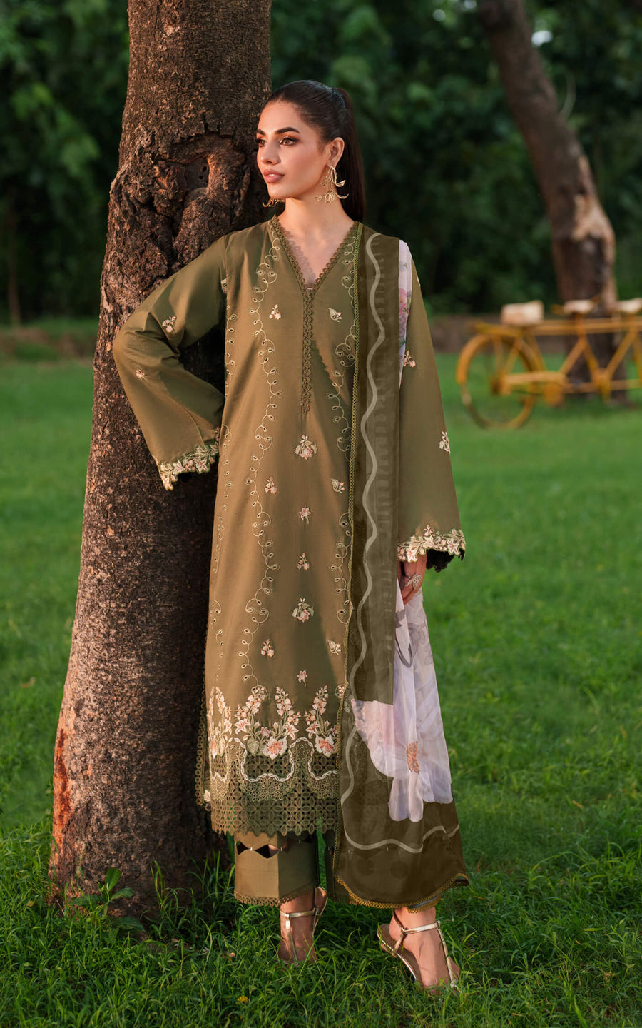 Asifa & Nabeel Eden Cambric Unstitched 3Pc Suit ECU25-09 Gardenia Grace