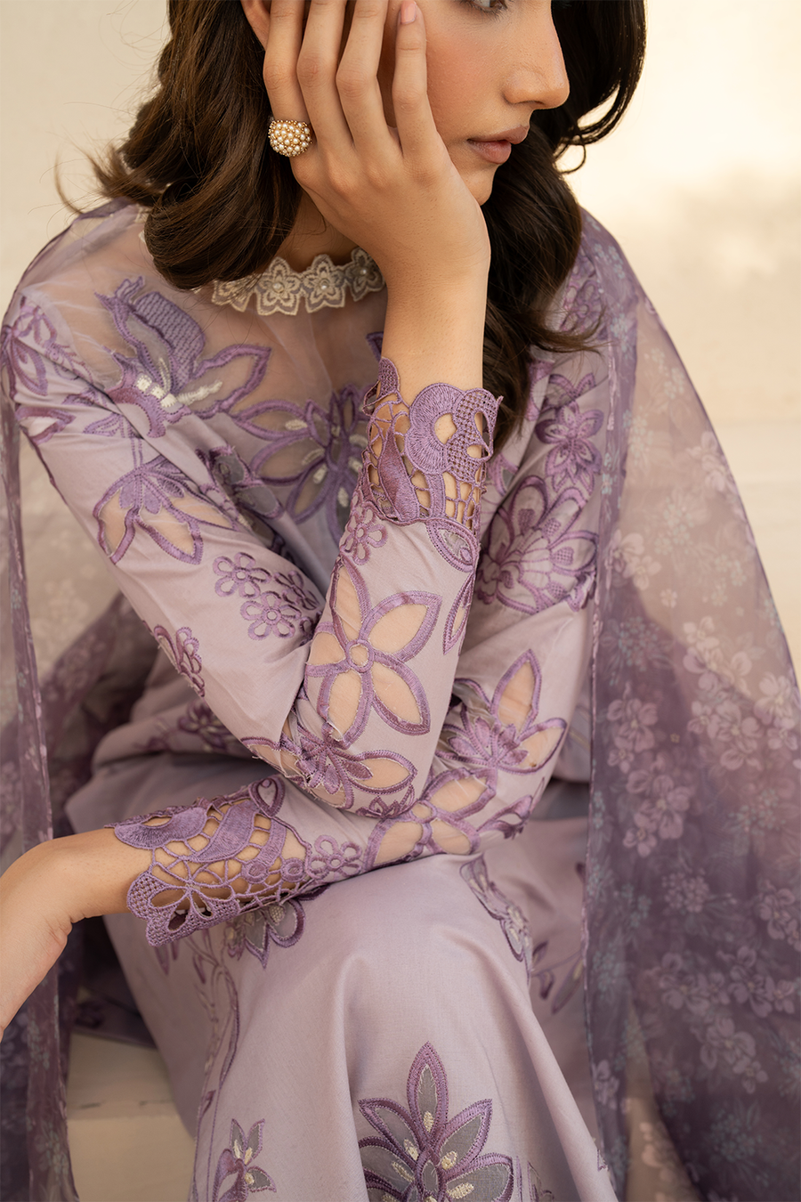 Iznik Eid Festive Embroidered Luxury Lawn Unstitched 3Pc Suit EFL-01